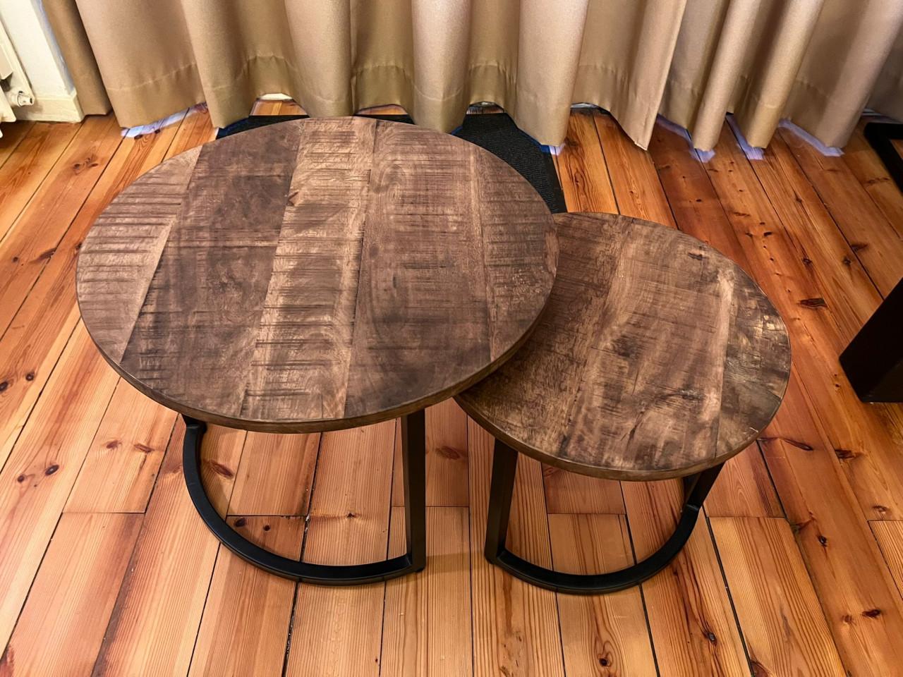 2 Passende Bijzettafeltjes