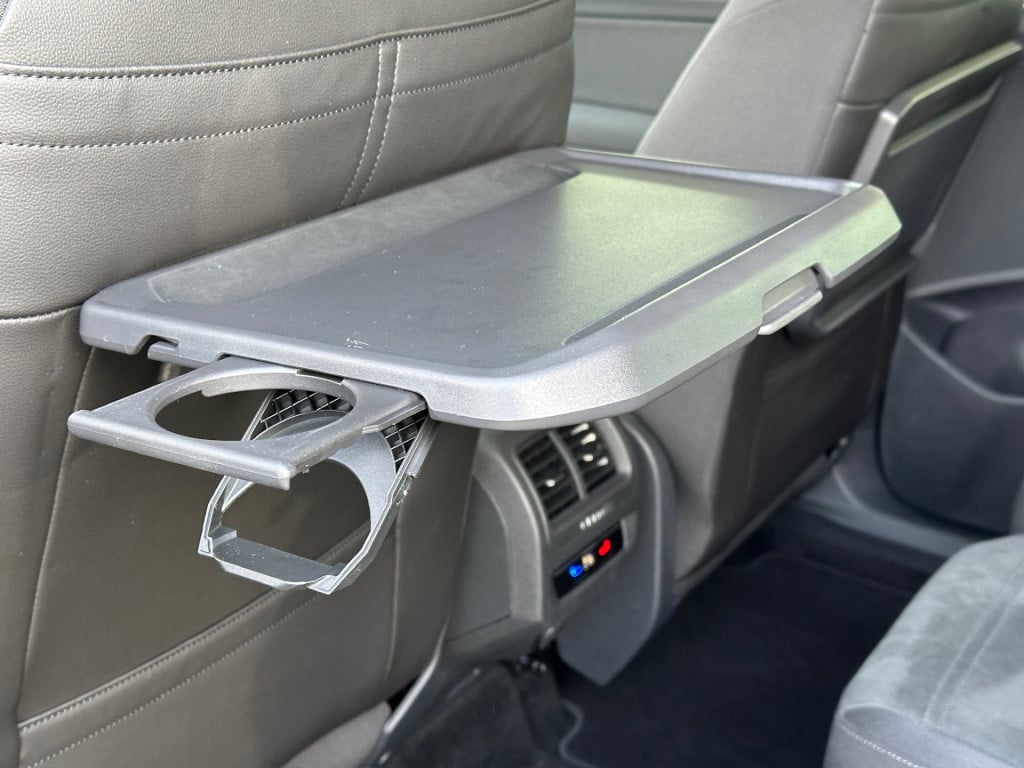 Volkswagen Touran 1.5 tsi 150pk dsg r-line highline | led | trekhaak | dode
