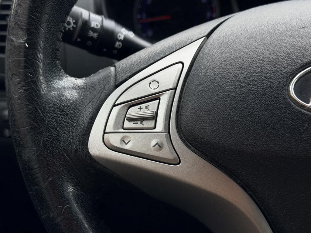 Hyundai Ix20 1.4i i-vision | radio | cruise control | airco | climate contr