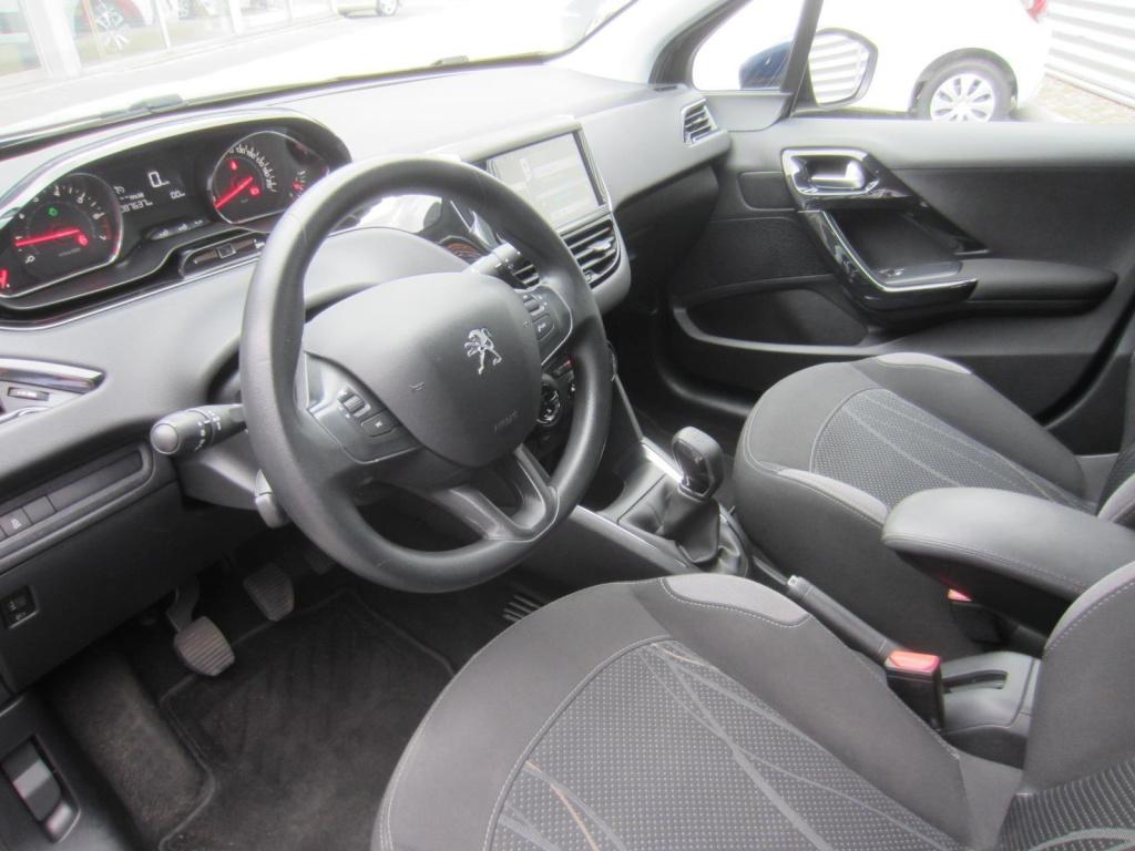 Peugeot 208 1.2 vti 82 active 5-drs airco/lmv/park