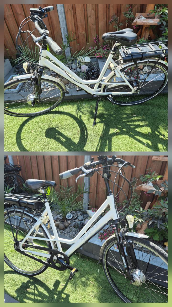 Nog wat fietsen staan...