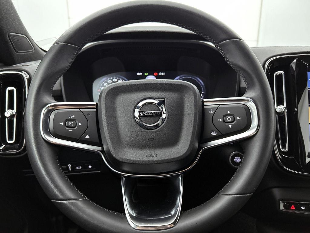 Volvo XC40 1.5 t4 plug-in hybrid plus bright | automaat | apple carplay / a