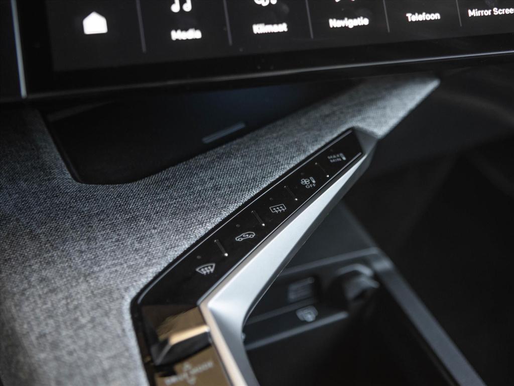 Peugeot 3008 hybrid 145pk e-dcs6 gt automaat | stoel & stuurverwarming | el