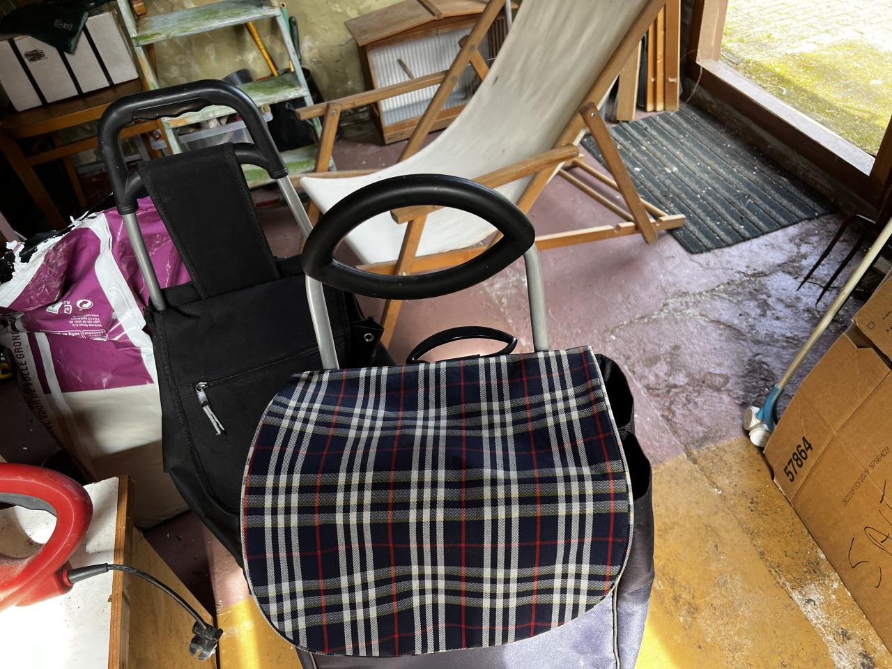 Batavus B1 mountainbike + gereedschap etc.