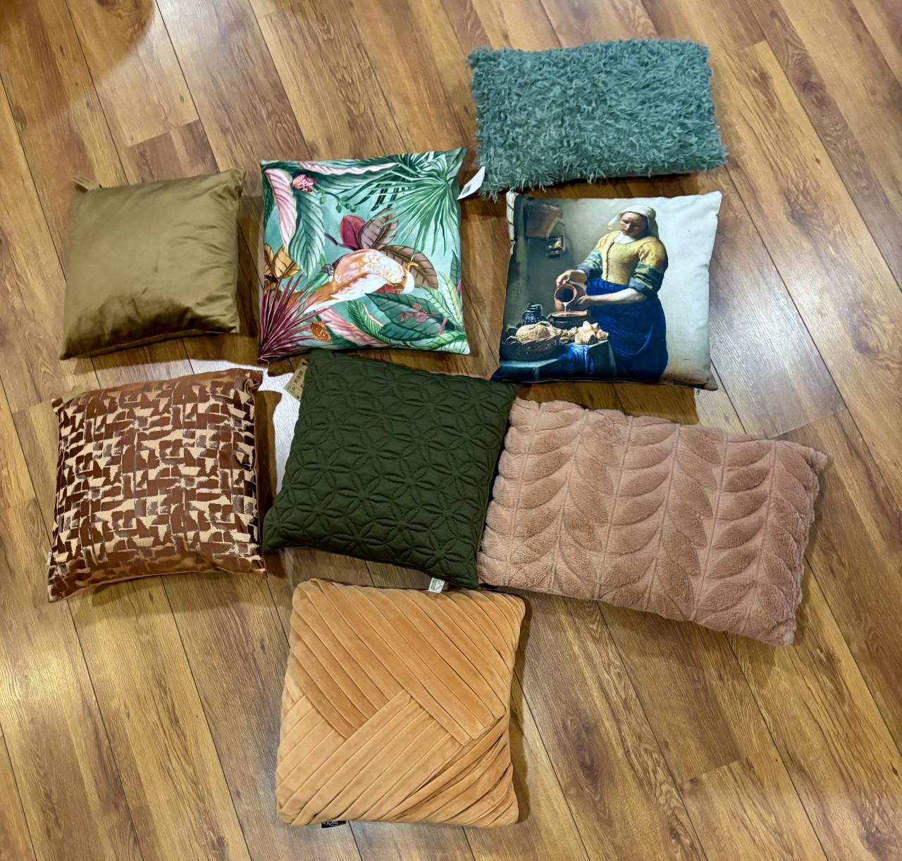 Restpartij sierkussens, nieuw