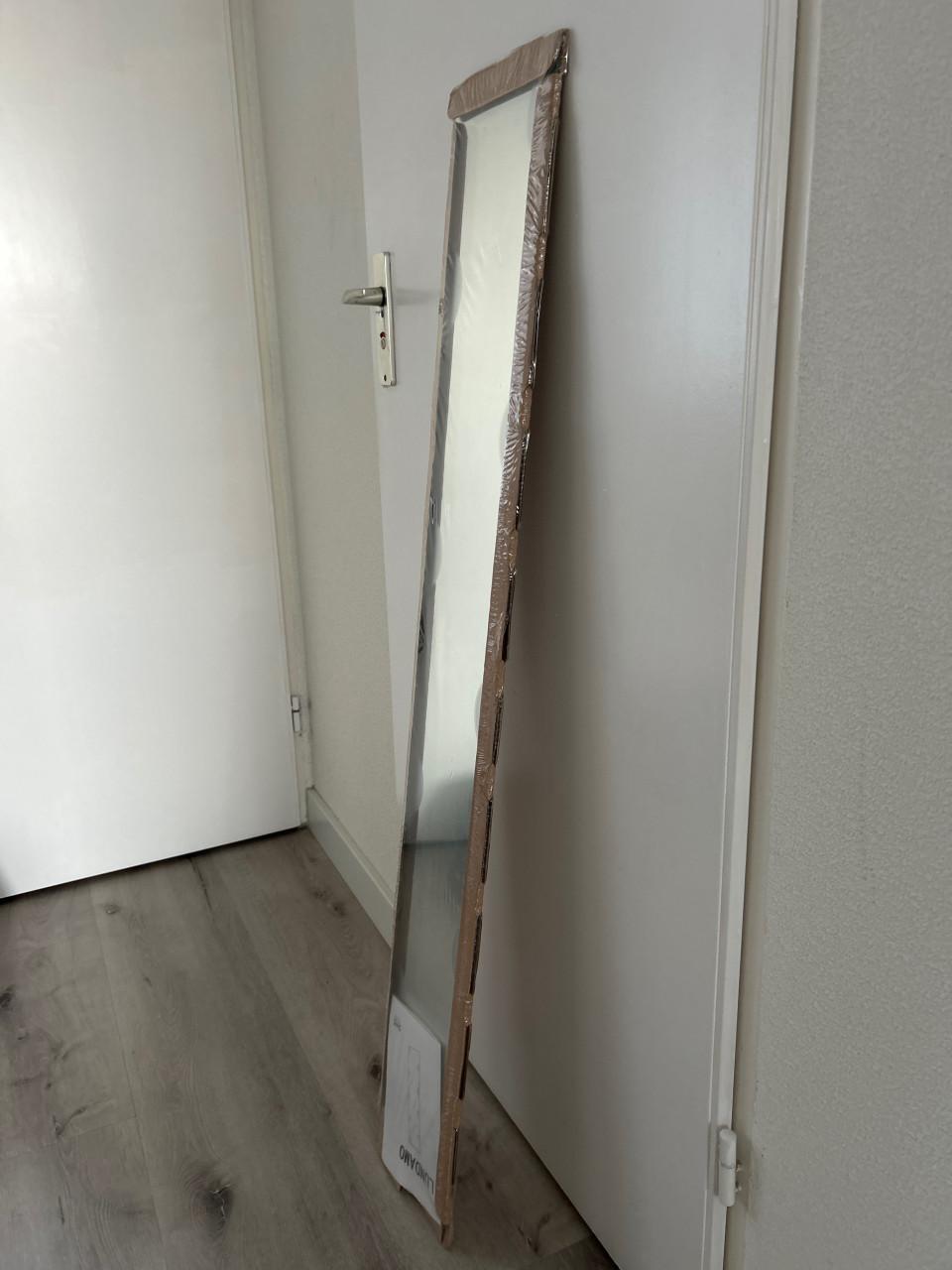 Ikea spiegel lundamo