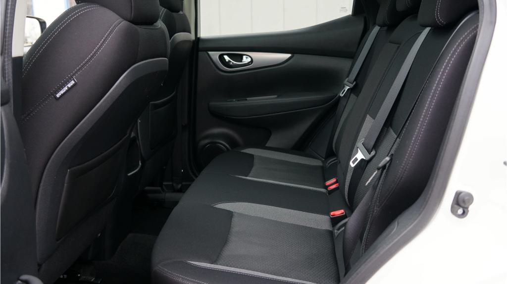 Nissan Qashqai 1.3 dig-t n-connecta rijklaar incl garantie