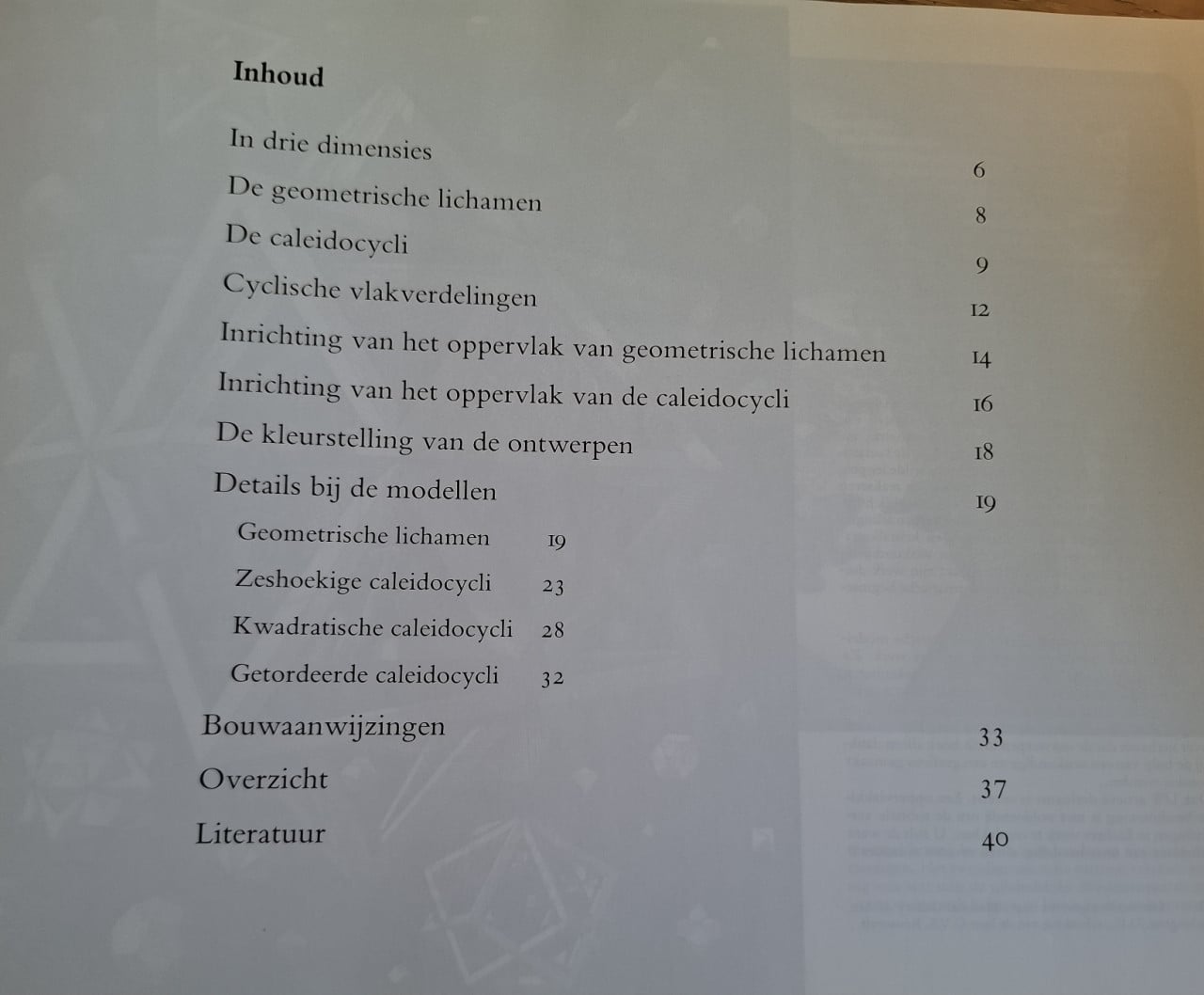 M.C. Escher Caleidocycli, door Doris Schattschneider, plus 12 werkbladen