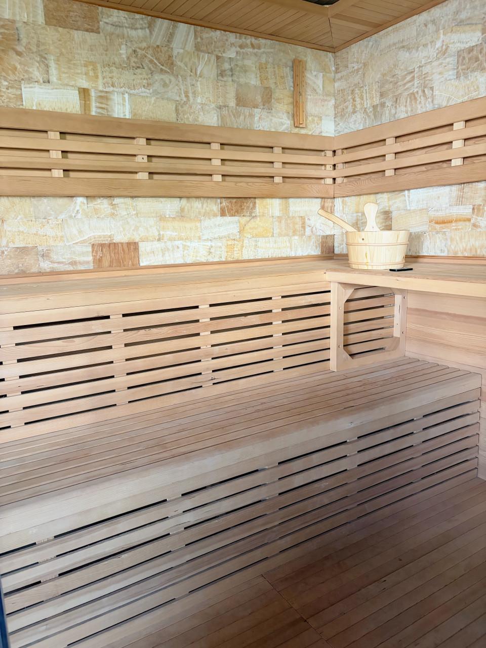 Prachtige ruime sauna!