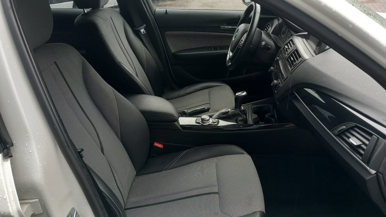 Bmw 1-SERIE 118i Business Urban 5drs bj:2012 airco-navigatie-leer
