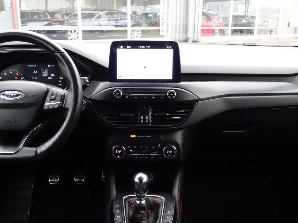 Ford Focus wagon 1.0 ecoboost st line business | led | camera | apple carpl