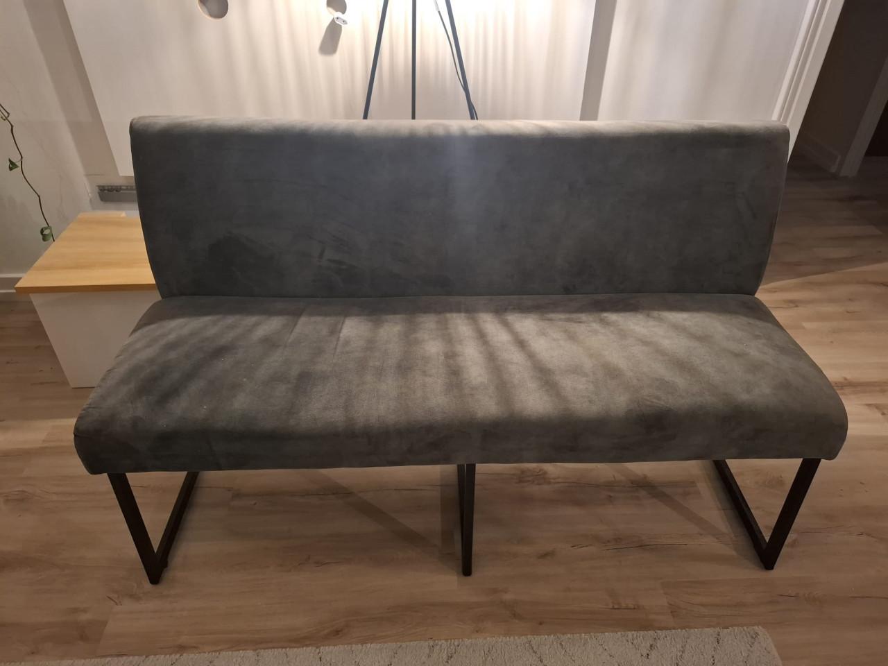 Groene eetkamerstoelen (2 stuks) + groen eetkamerbankje