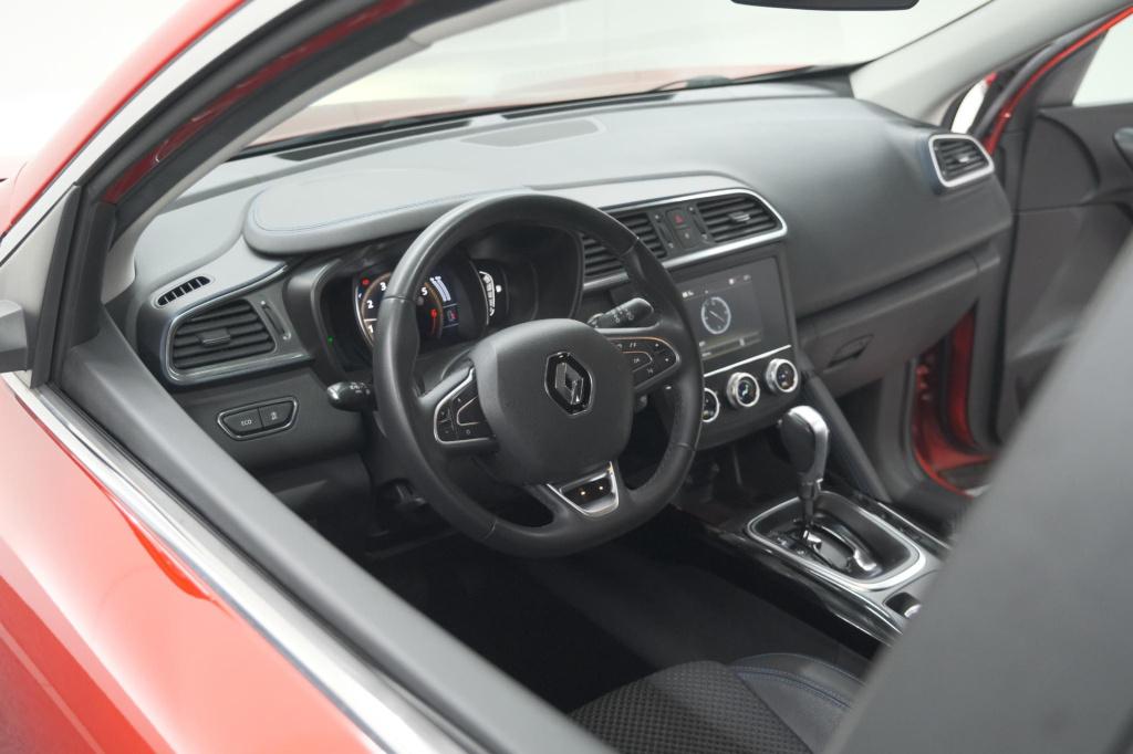 Renault Kadjar 1.3 tce 140 edc limited | trekhaak | allseason banden | stoe