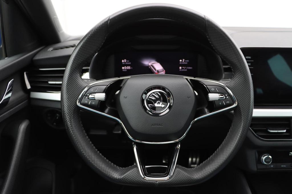 Skoda Scala 1.0 tsi sport business