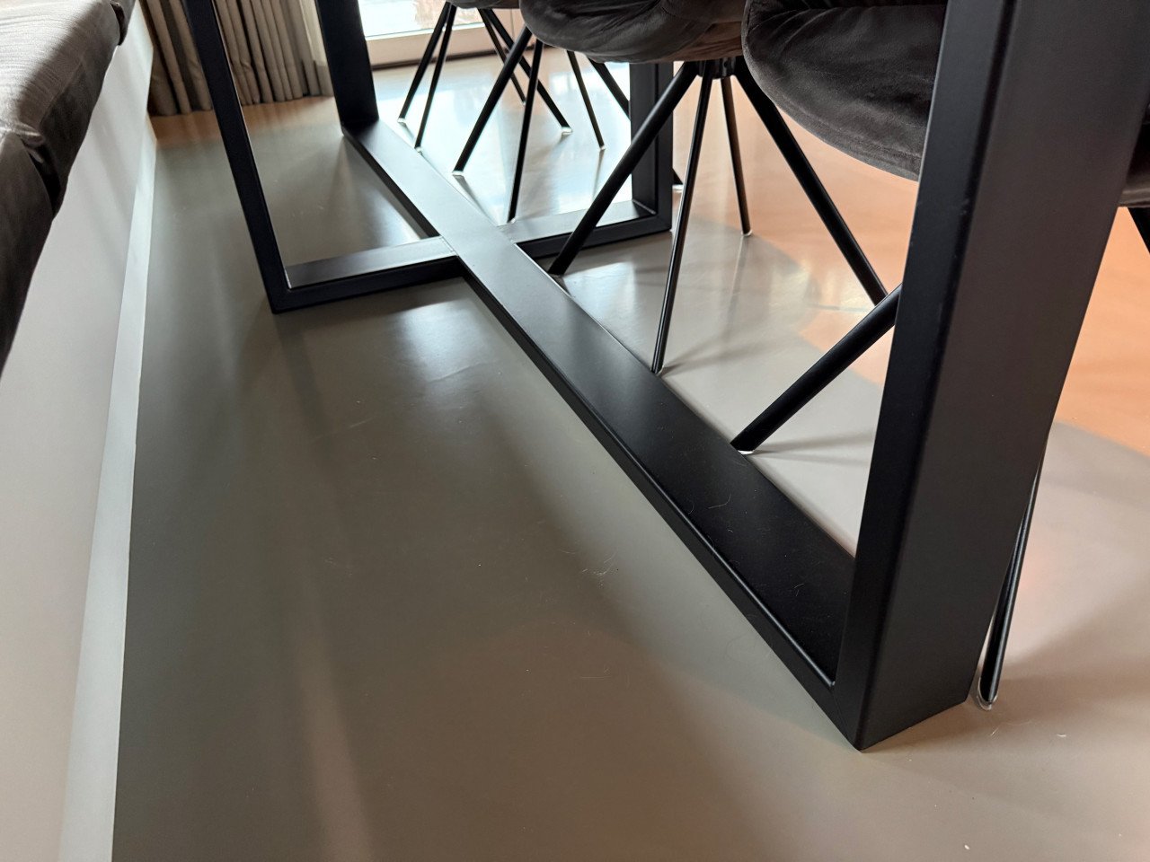 Eikenhouten eettafel
