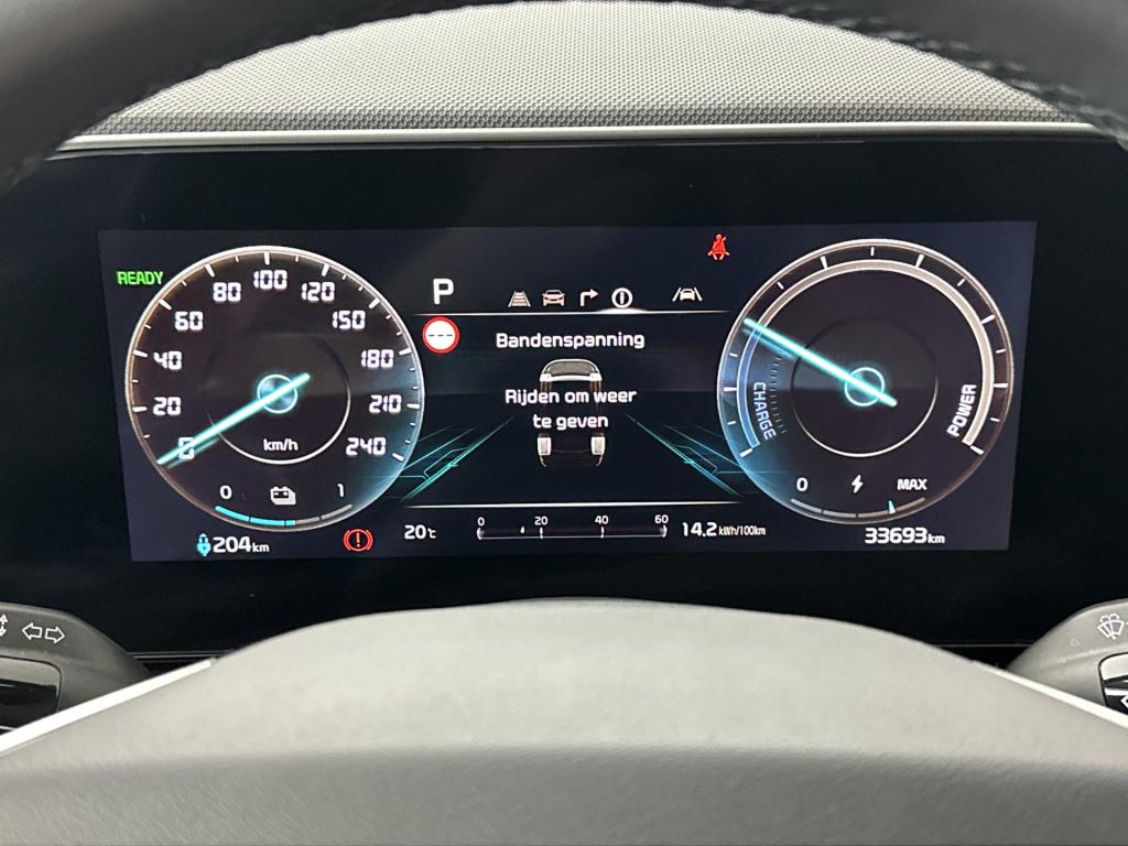 Kia Niro Ev dynamicplusline 64.8 kwh | trekhaak | stuur-/stoelverwarming | 