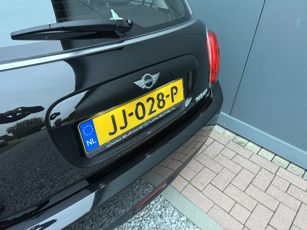 Mini Cooper mini 1.5 navigatie business 3-drs