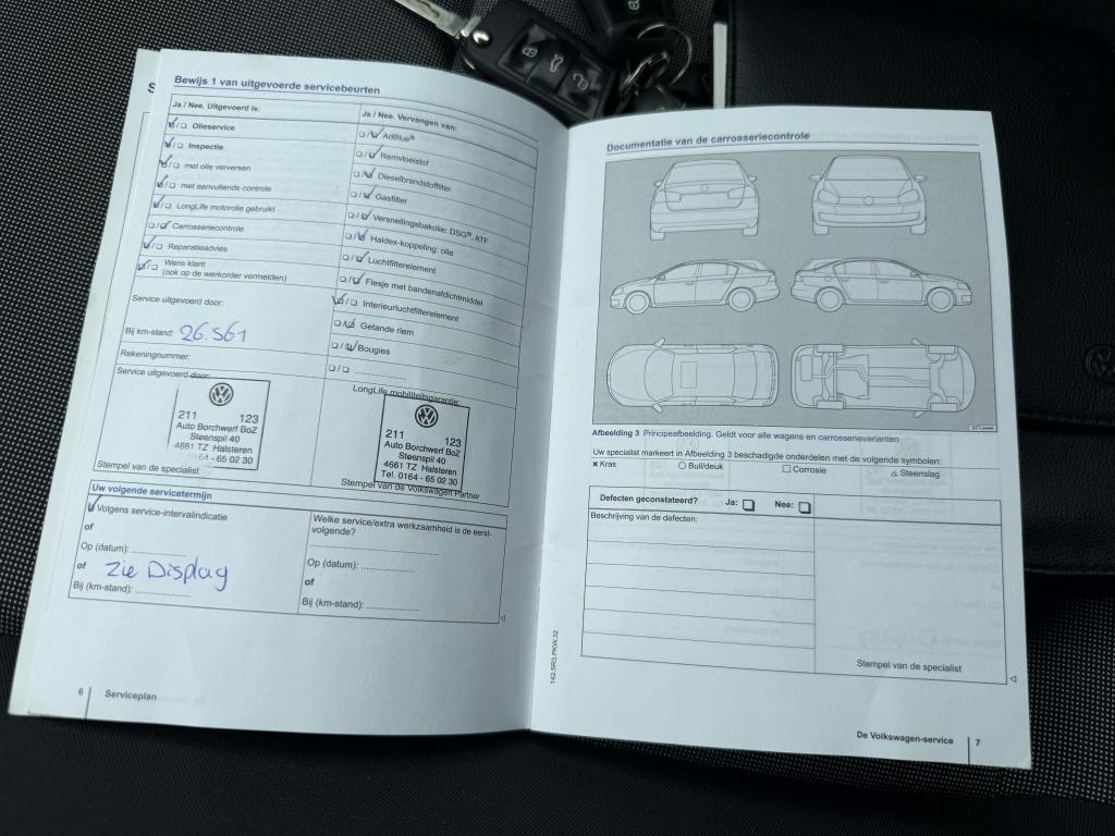Volkswagen Golf 1.2 tsi easyline - goed onderhouden -