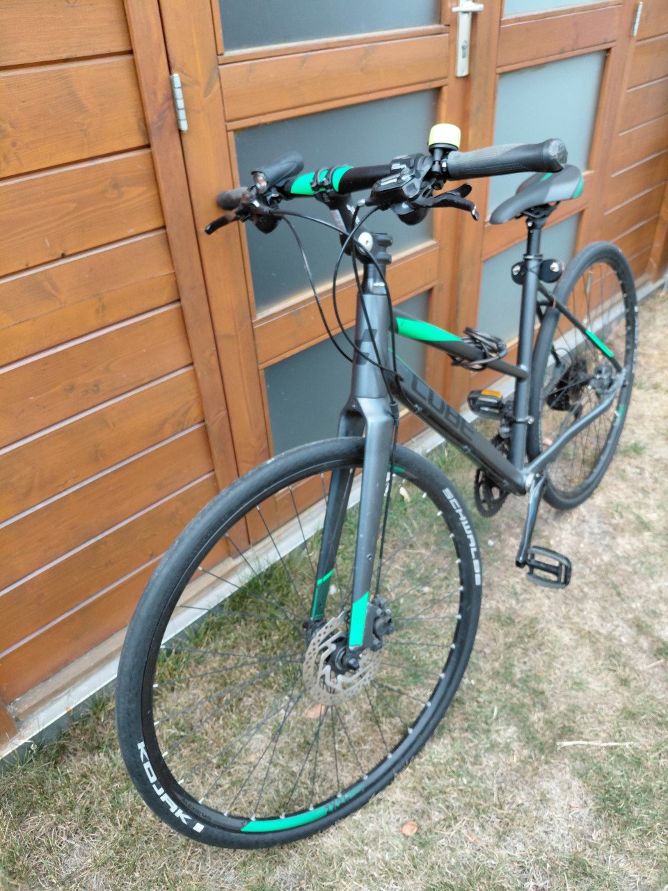 Cube hybride fiets