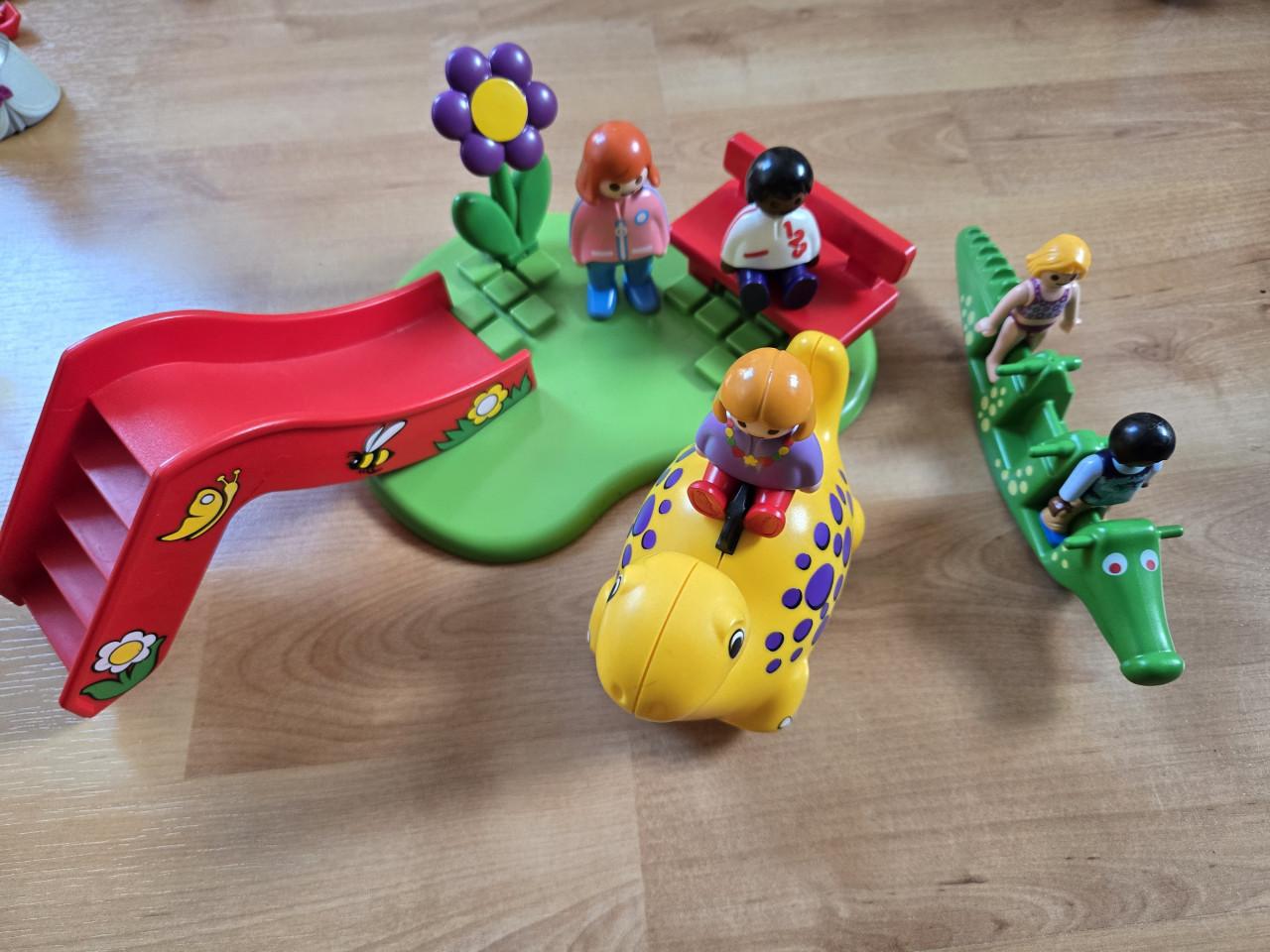 Playmobil 1.2.3 speeltuintje