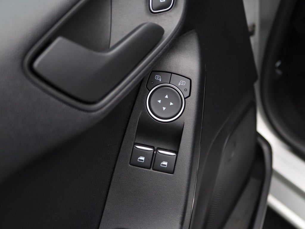 Ford Fiesta 1.0 ecoboost connected | cruise control | a/c | bluetooth | app