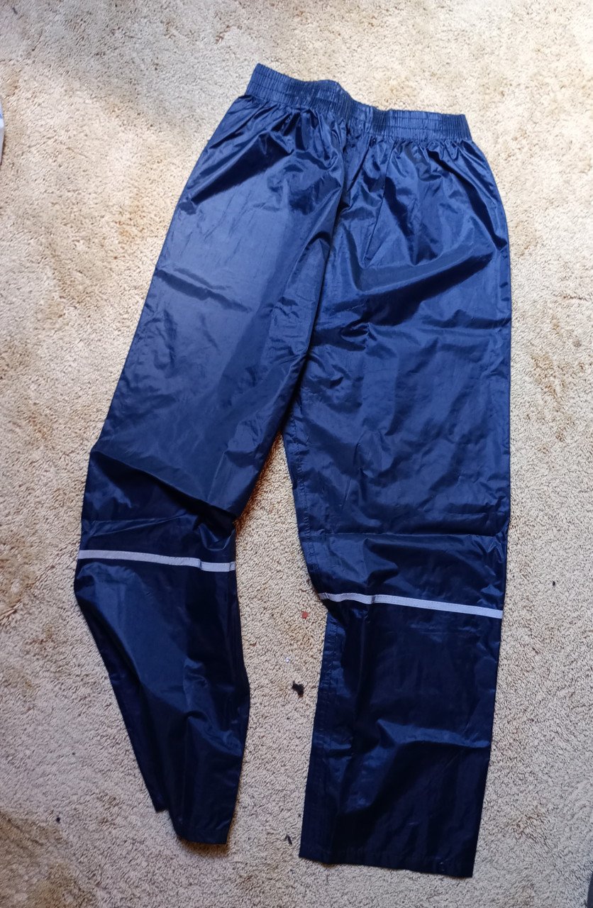 Regenpak maat 146/152
