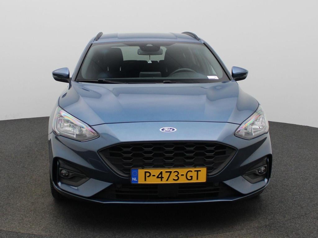 Ford Focus wagon 1.0 ecoboost hybrid st line x business trekhaak - all-weat