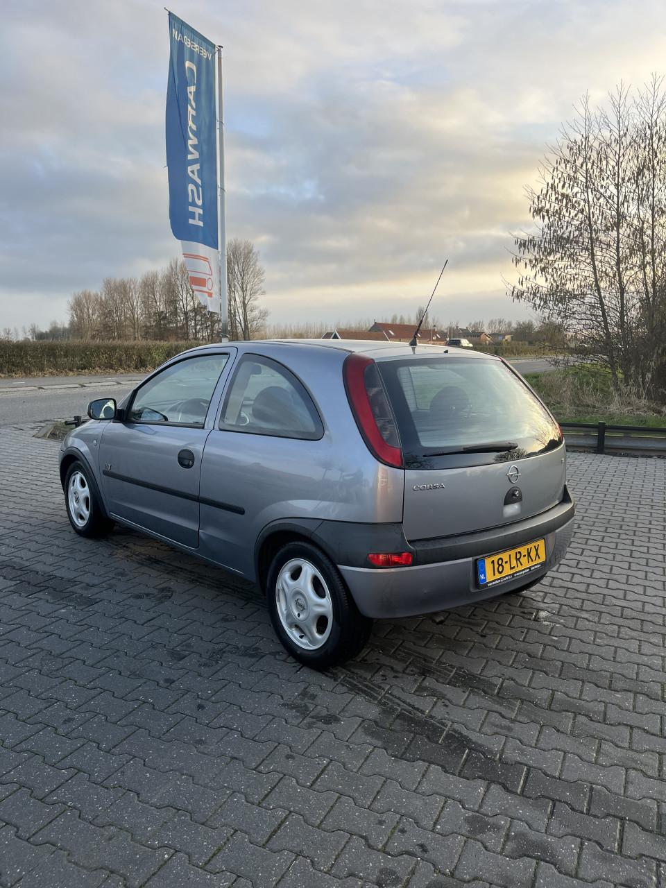 Opel corsa 1.2, 2003