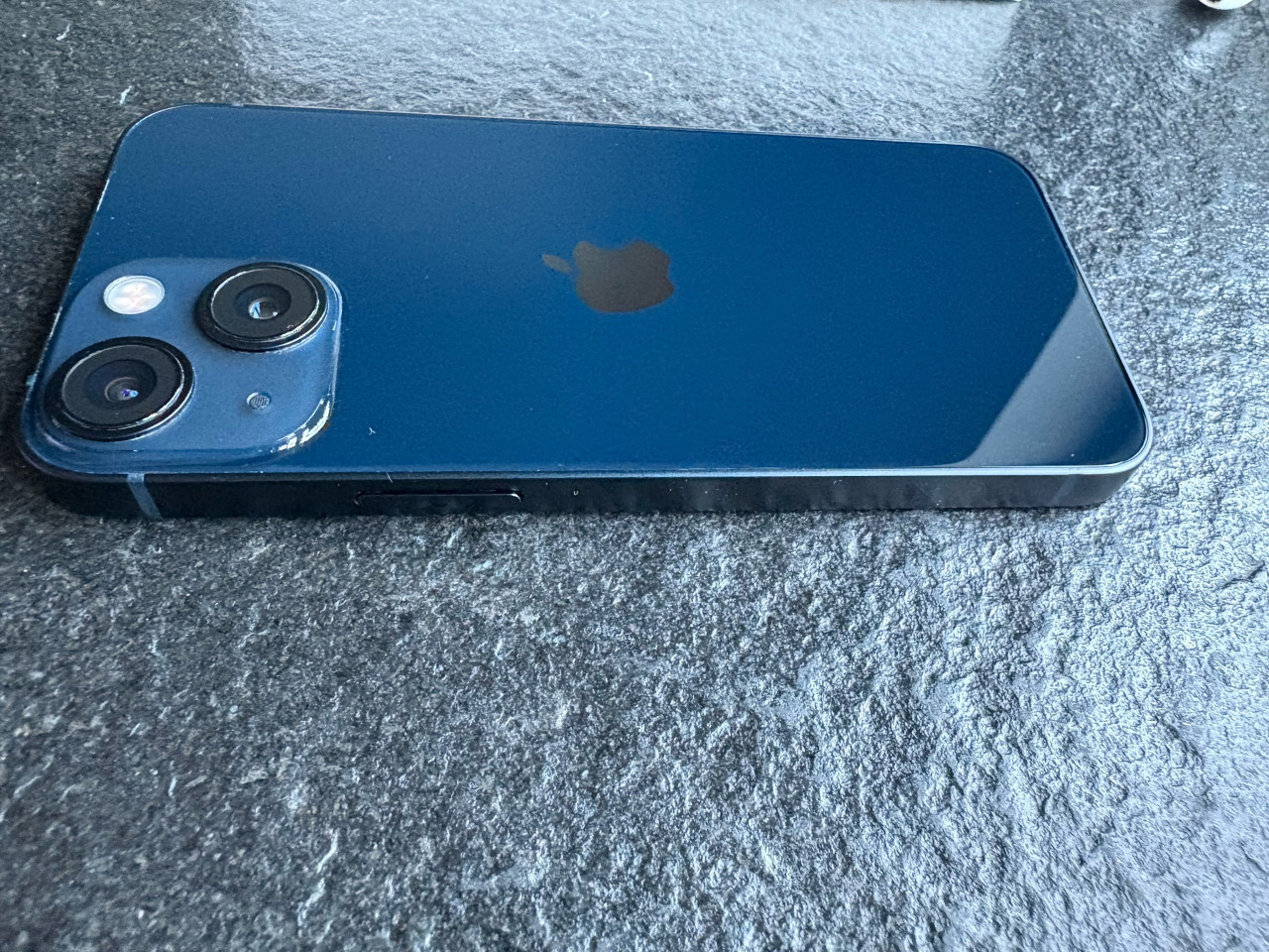 Iphone 13 mini. Heel netjes