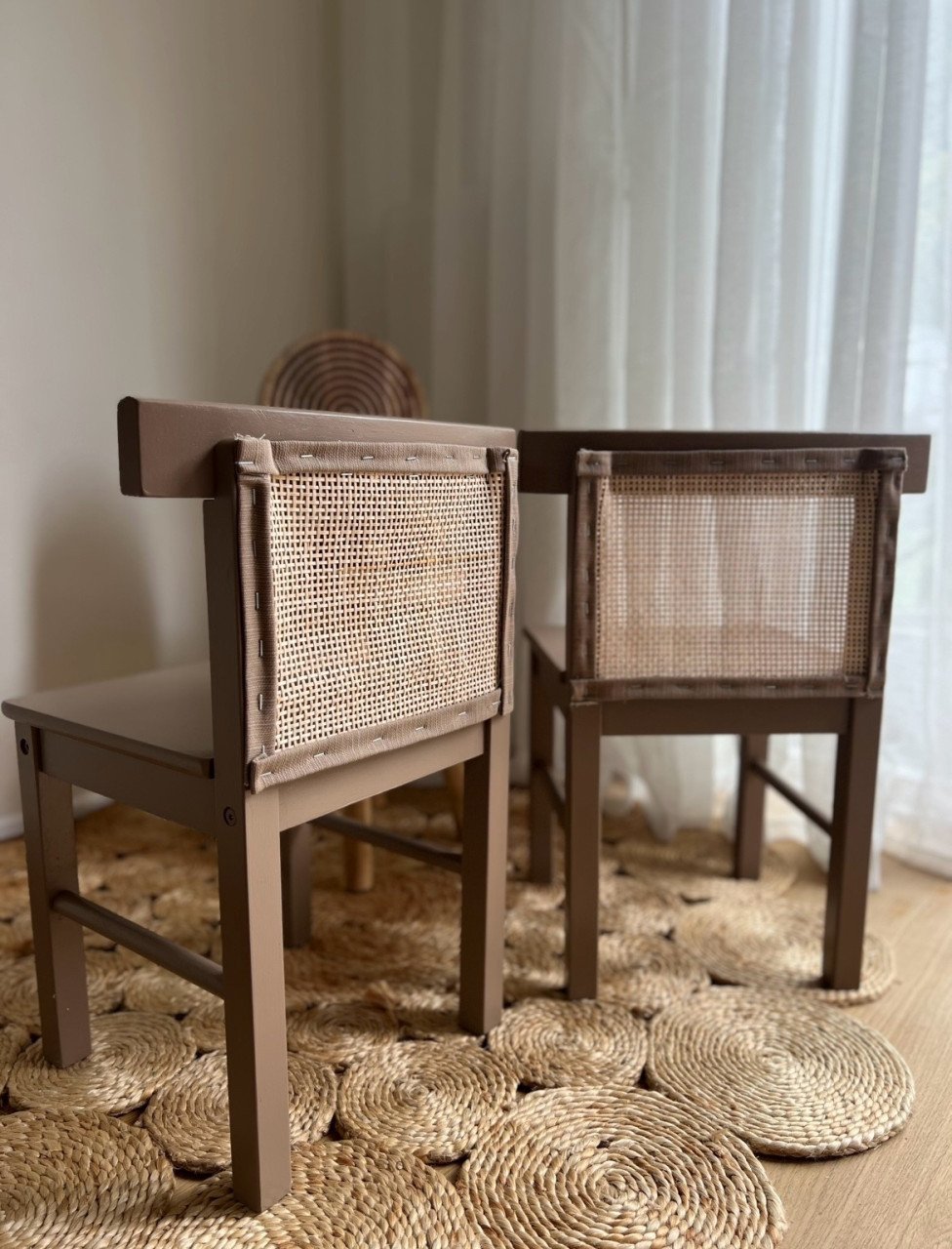 Set van 2 kindersstoeltjes – gerestyled