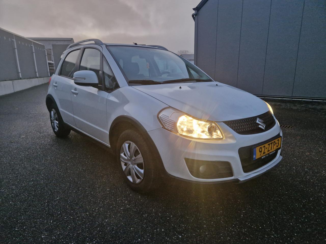 Suzuki SX4 1.6 Expressive
