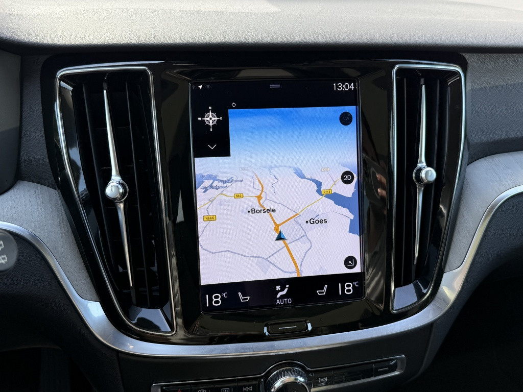 Volvo V60 b3 163pk inscription| panodak| adap.cruise| camera| leder| h&k s