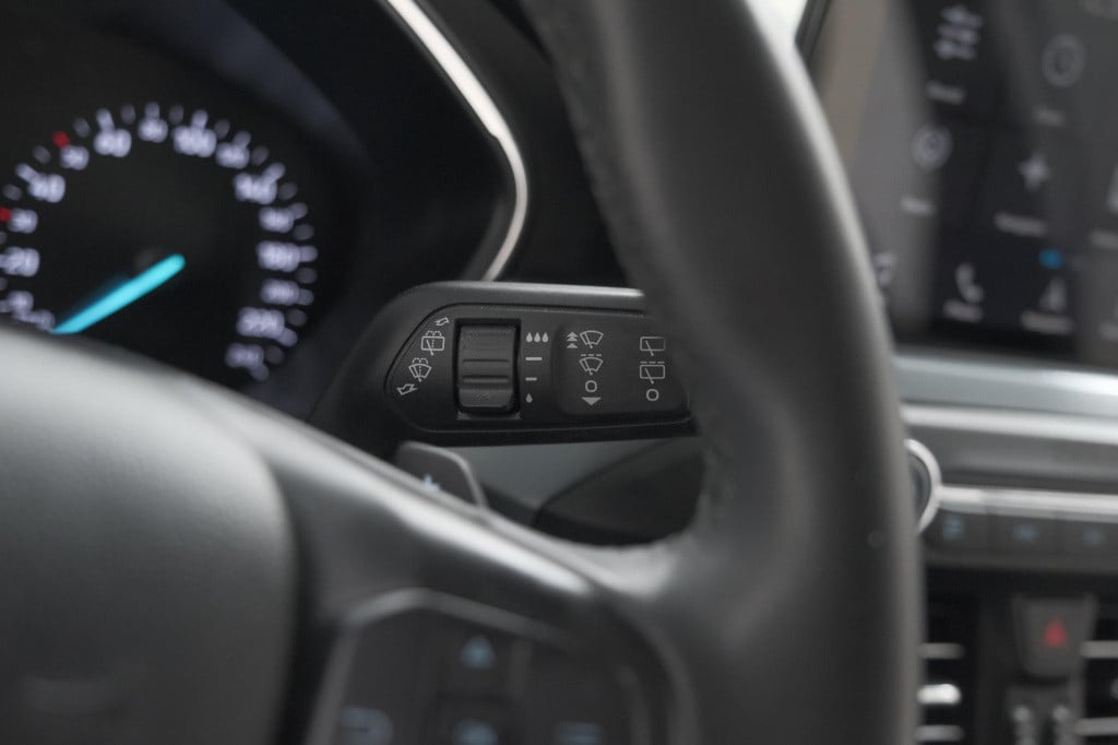 Ford Focus 1.5 ecoboost active business | lage kilometerstand | navigatie |