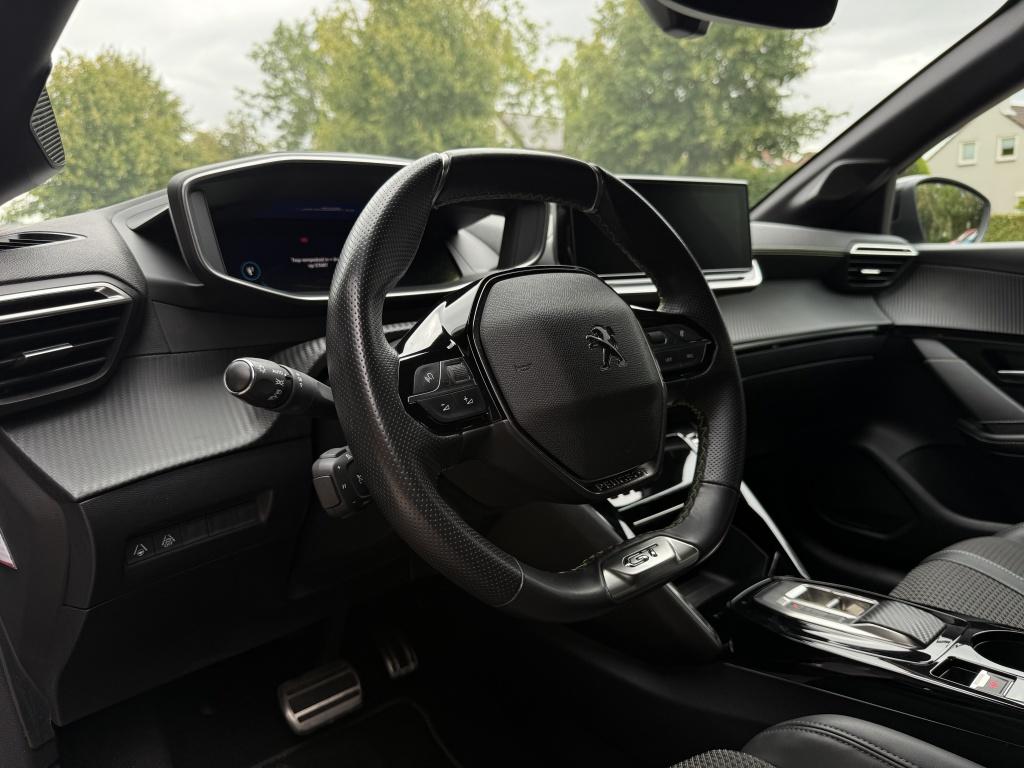 Peugeot 208 1.2 puretech gt