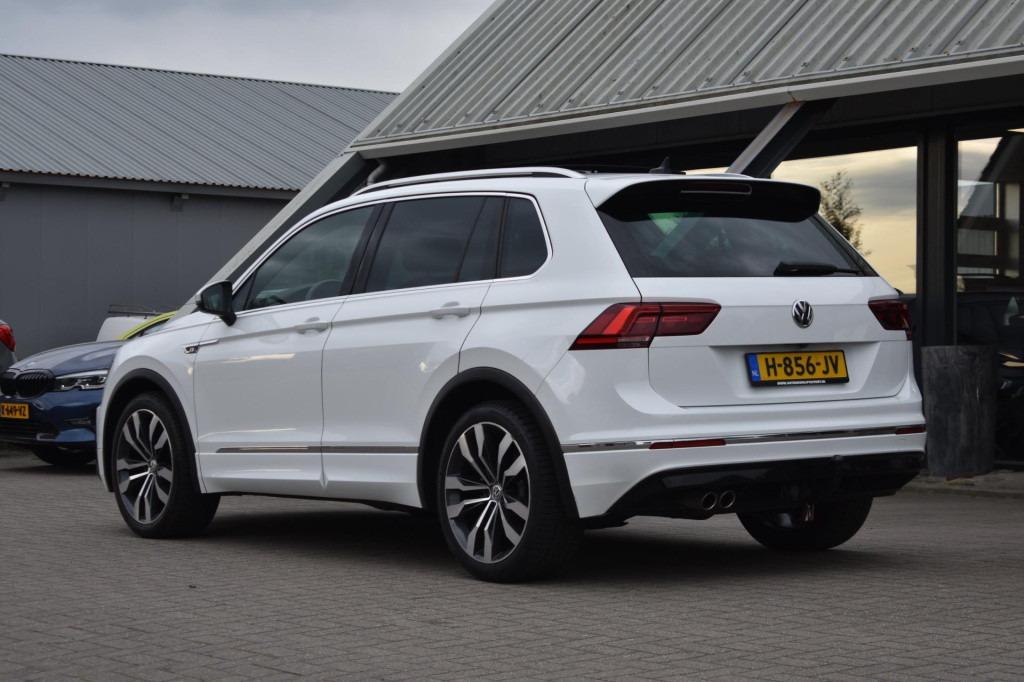 Volkswagen Tiguan 1.5 tsi act highline r-line | trekhaak | camera | dynaudi