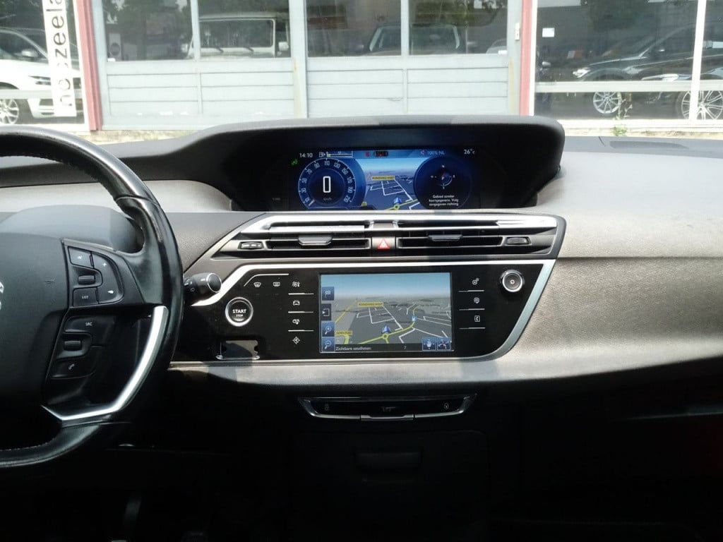 Citroen C4 Picasso 1.2 puretech exclusive pano | leder | massge