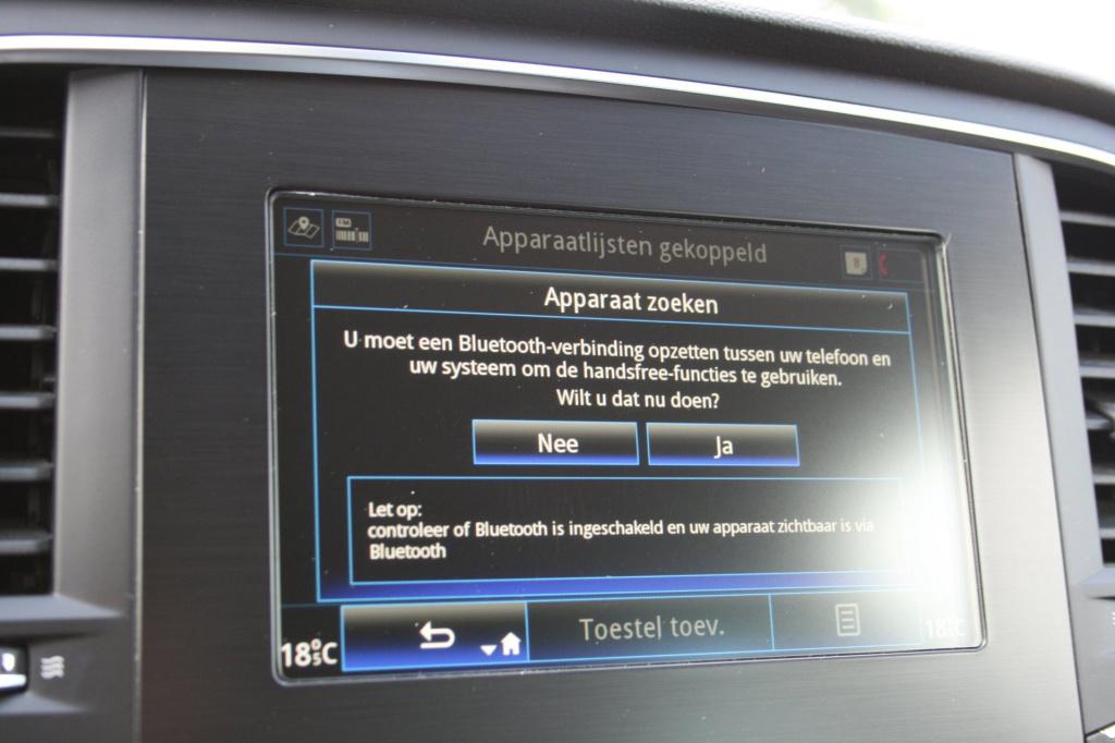 Renault Megane 1.3 tce limited / trekhaak / navi / pdc / keyless