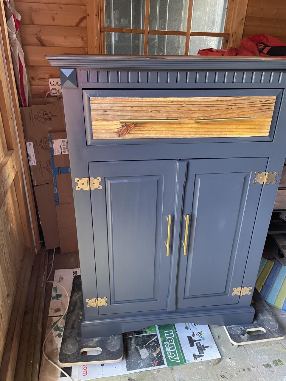 Landelijke grijze Kast