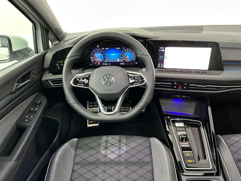 Volkswagen Golf 1.5 etsi r-line pano acc iq camera sfeer