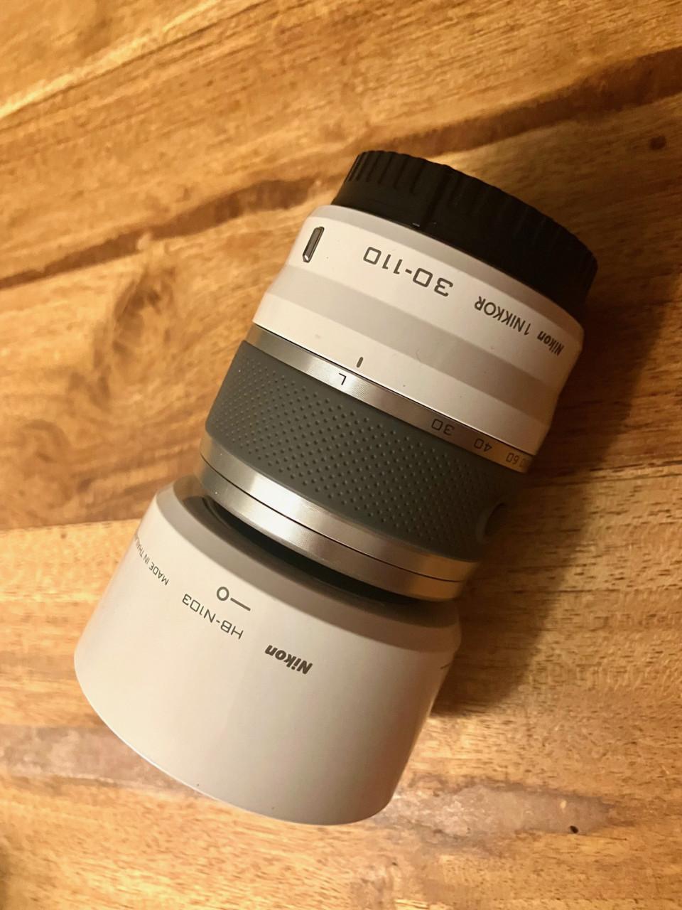 Nikon 1 J3 systeemcamera, complete set met twee lenzen