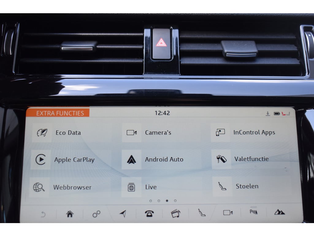 Land Rover Discovery 3.0 td6 hse € 49.950 excl btw