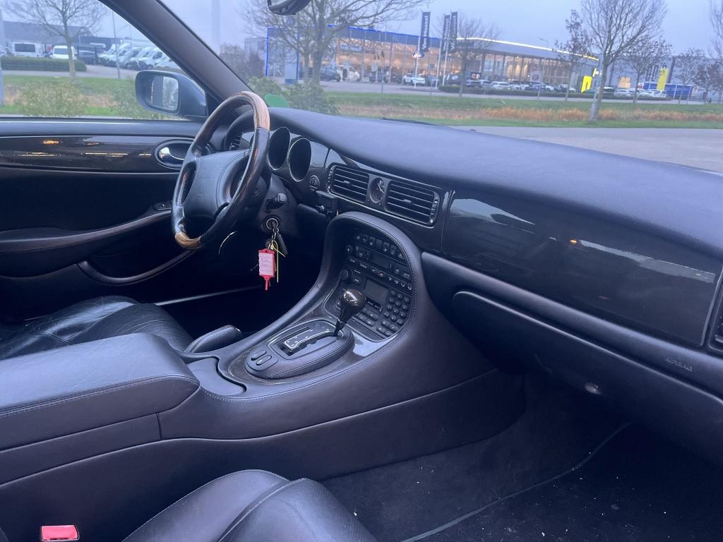 Jaguar Xj xjr 4.0 v8 supercharged | trekhaak