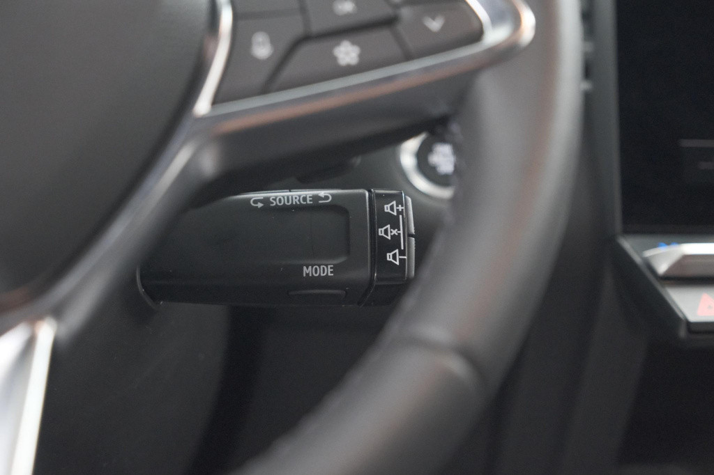 Renault Captur mild hybrid 160 edc techno | camera | navigatie | apple carp