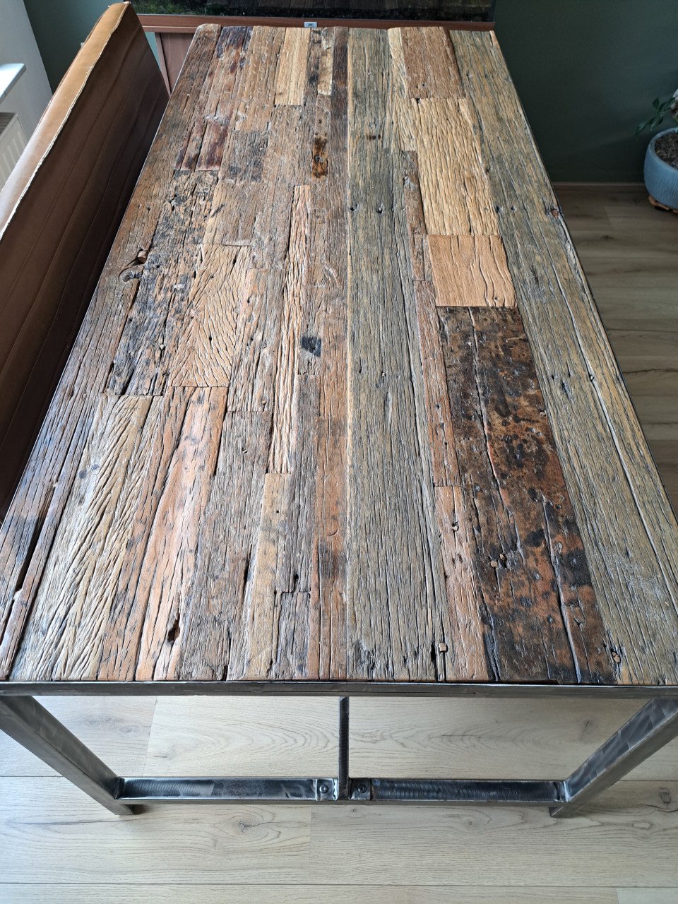Mooie eetkamertafel