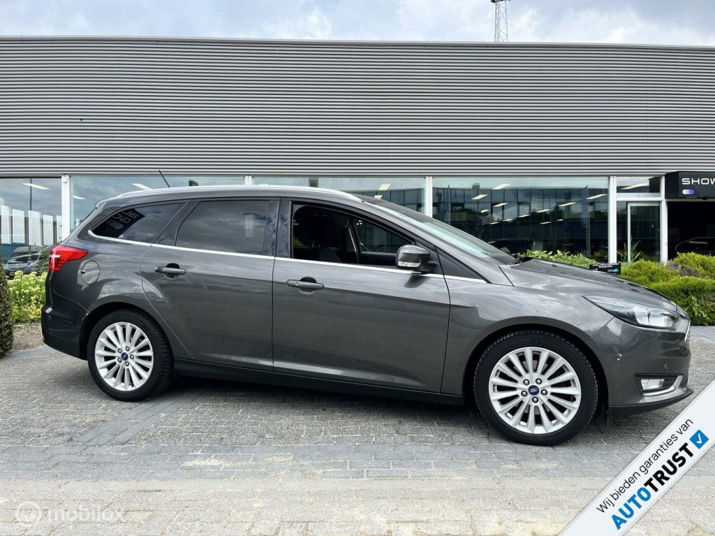 Ford Focus wagon 1.5 titanium 183pk !