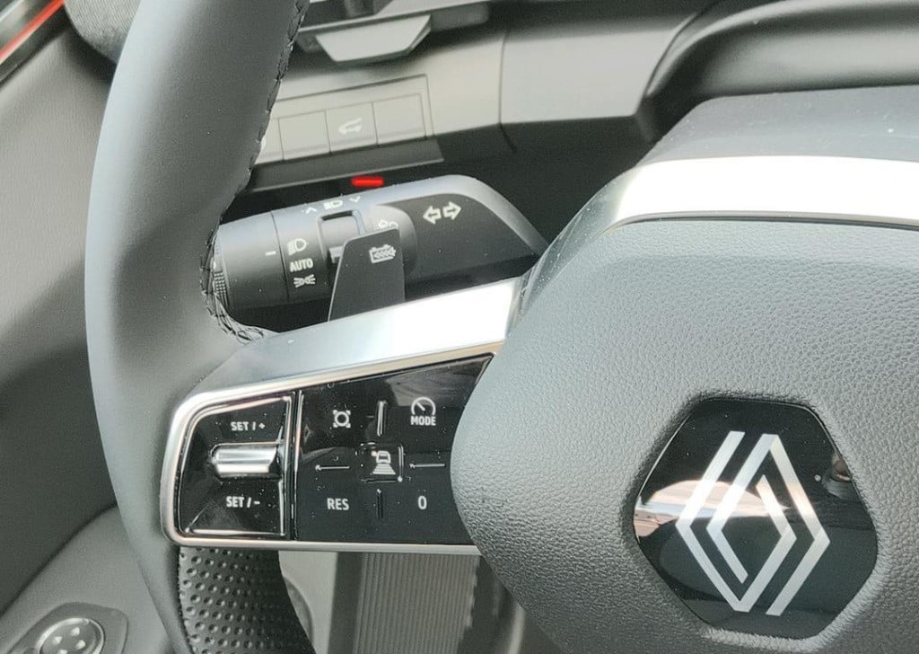 Renault Scenic e-tech ev87 long range techno - pack premium sound harman ka