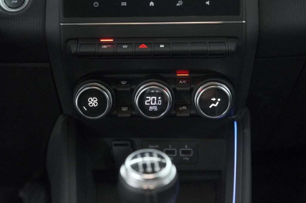 Renault Clio 1.0 tce intens | trekhaak | parkeersensoren | climate control 
