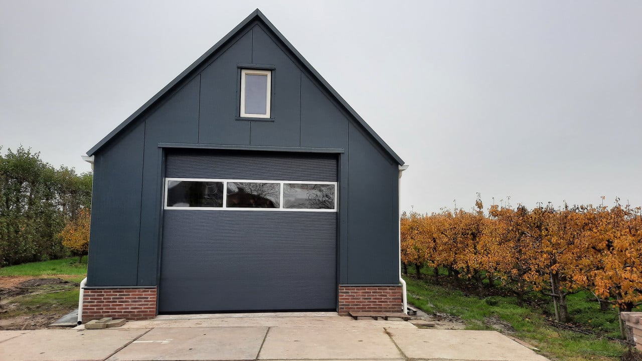 Loods, schuur, garage te koop gevraagd