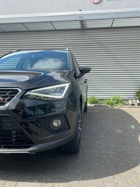 Seat Arona 1.5 tsi fr |trekhaak|camera|carplay|18 inch