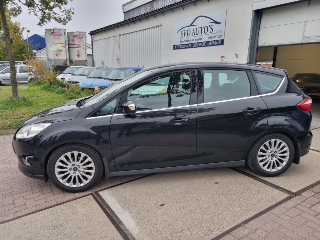 Ford C-Max 1.6 Titanium | Luxe uitvoering!